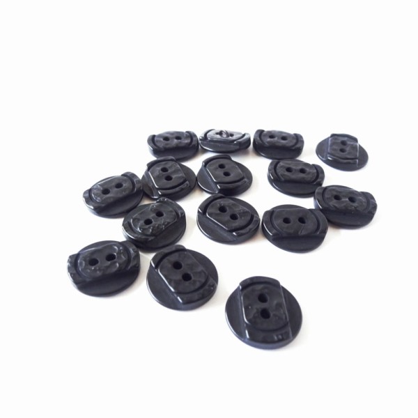 Guzik czarny 15 mm 15 szt