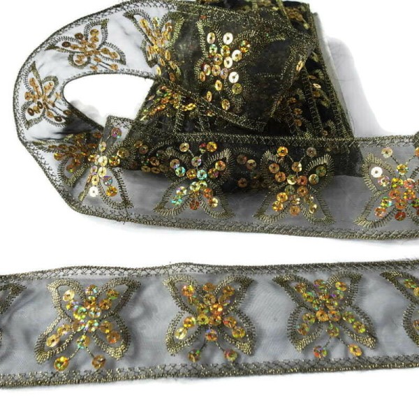 Taśma ozdobna  z cekinami