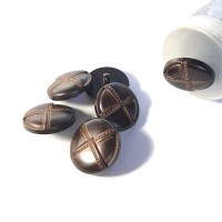 Guzik  brązowy a la skóra 25 mm