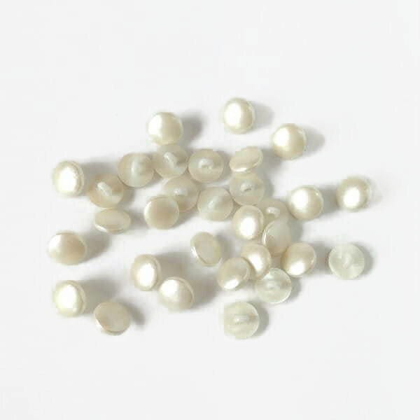 Guzik  perłowy 10 mm 