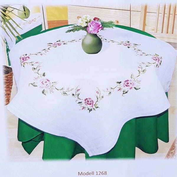 Serweta  do haftu  1268 róże