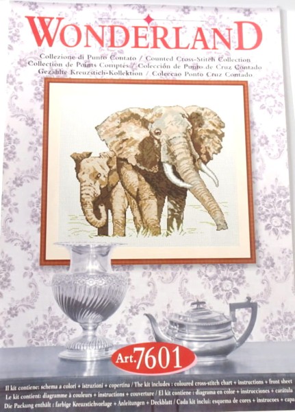 Wzór do haftu krzyżykowego 7601 | "Kraina Czarów"