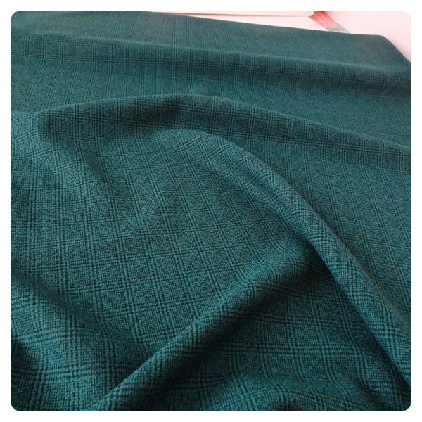 Tkanina w zieloną kratkę