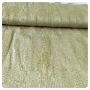 Tkanina żakardowa z połyskiem w kolorze miętowo-złotym przeznaczona na obrusy, zasłonki, poduszki itp - skład: wiskoza z poliestrem - szerokość: 150 cm