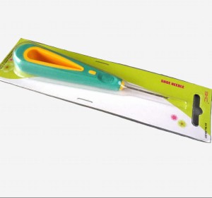 Szydło-igła dla szewców z plastikową rączką do szycia ręcznego butów-d ługość 14 cm- długość szydła 4,5 cm