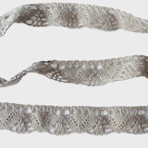 Koronka bawełniana do celów ozdobnych do stosowania w krawiectwie produkcja polska-kolor: lniany - szerokość 30 mm