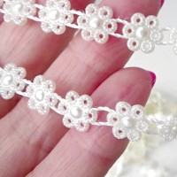 Taśma perłowa kwiatki 10 mm