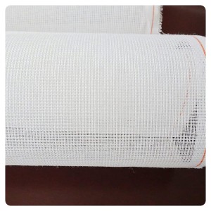 Kanwa sztywna dwunitkowa  produkcja Zweigart - skład: 100 % bawełna - szerokość 60 cm - rozmiar 56 krzyżyków na 10 cm - kolor biały