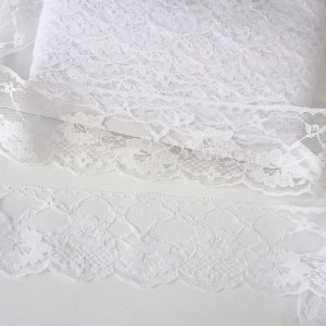 Koronka stylonowa w kolorze białym, do bielizny, do firanek- szerokość 6 cm