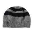 czapka wykonana na drutach-rozmiar XL-kolor szaro-czarny