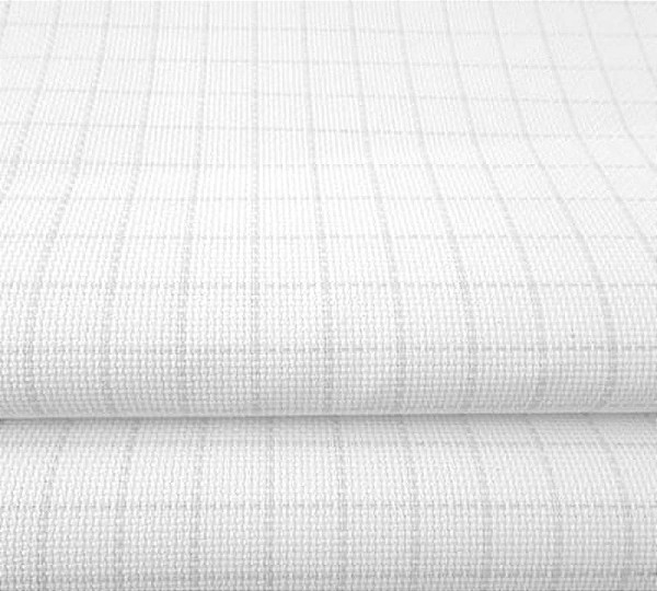 Kanwa aida 16 ct kratkowana 