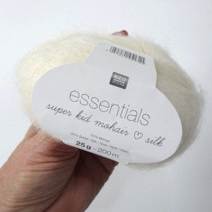 Essentials Super Kid Mohair Loves Silk od Rico Design