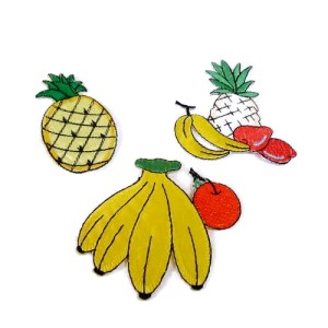 Aplikacja do odzieży dzieci, worków do przedszkola, do ściereczek kuchennych itp Można ją przyszyć lub przykleić klejem tekstylnym. - rozmiary : ok  5 x 6cm - cena za kpl / 3 szt