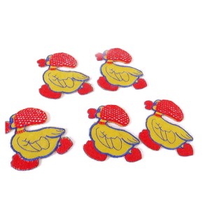 Aplikacja termo, do ozdoby odzieży, - rozmiar 6 x 6 cm Można ją przyprasować lub przykleić klejem tekstylnym. - cena za kpl / 5 szt