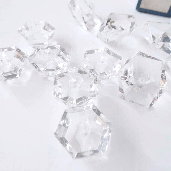 Guzik plastikowy kryształ, średnica 20 i 15 mm