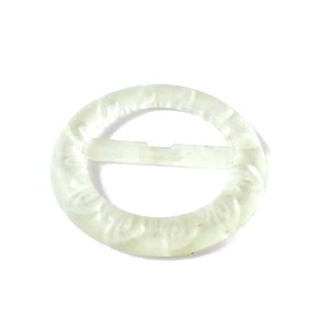 Klamra do paska, plastikowa, matowa - średnica 6cm, w środku 4cm - kolor: oliwkowy - wyprzedaż !