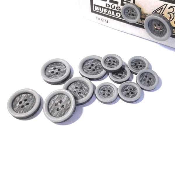 Guzik  garniturowy 20 mm i 13 mm  