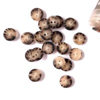 Guzik  koszulowy 12 lub 15  mm 