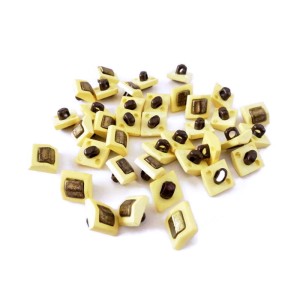 Guzik plastikowy, na nóżce, w kolorze  żółtym - rozmiar 10 mm