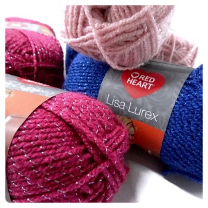 Włóczka Lisa Lurex produkcji Red Heart - motek 50g/133 m - druty 3-4 - skład 100 % akryl