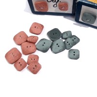 Guzik  kwadrat 20 mm i 15 mm