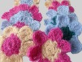 12 szt kwiatków szydełkowych do ozdoby ubrań