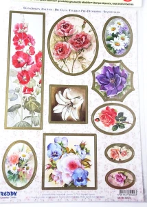 2szt kart formatu A4 wzorów okolicznościowych i kwiatowych do wykorzystania  w scrapbookingu, kartkach oraz różnych dekoracjach.
Wszystkie wzory są nacięte i ponumerowane, posiadają złote ramki.