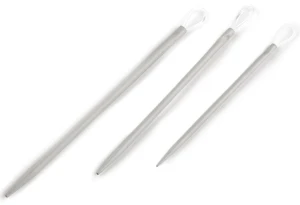 Igły Pony wysokiej jakości igły do wełny i dzianin, aluminiowe z żyłkowym oczkiem produkcji Pony. - W zestawie 3 szt igieł o długości 7 cm, 8 i 9,5 cm