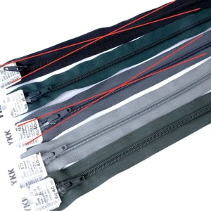 Zamek błyskawiczny (suwak, ekler), spirala, rozdzielczy do kurtki - produkcji japońskiej YKK, bardzo dobrej jakości - długość : 40 cm