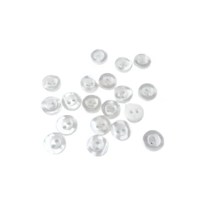 Guzik plastikowy, płaski, koszulowy - kolor perłowy biały - średnicy 10 mm
