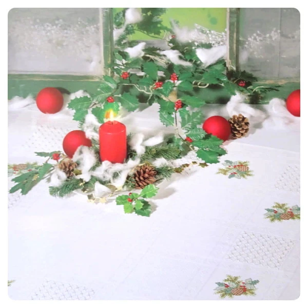 Serweta 47284 do haftu  krzyżykowego (bez nici) / Christmas
